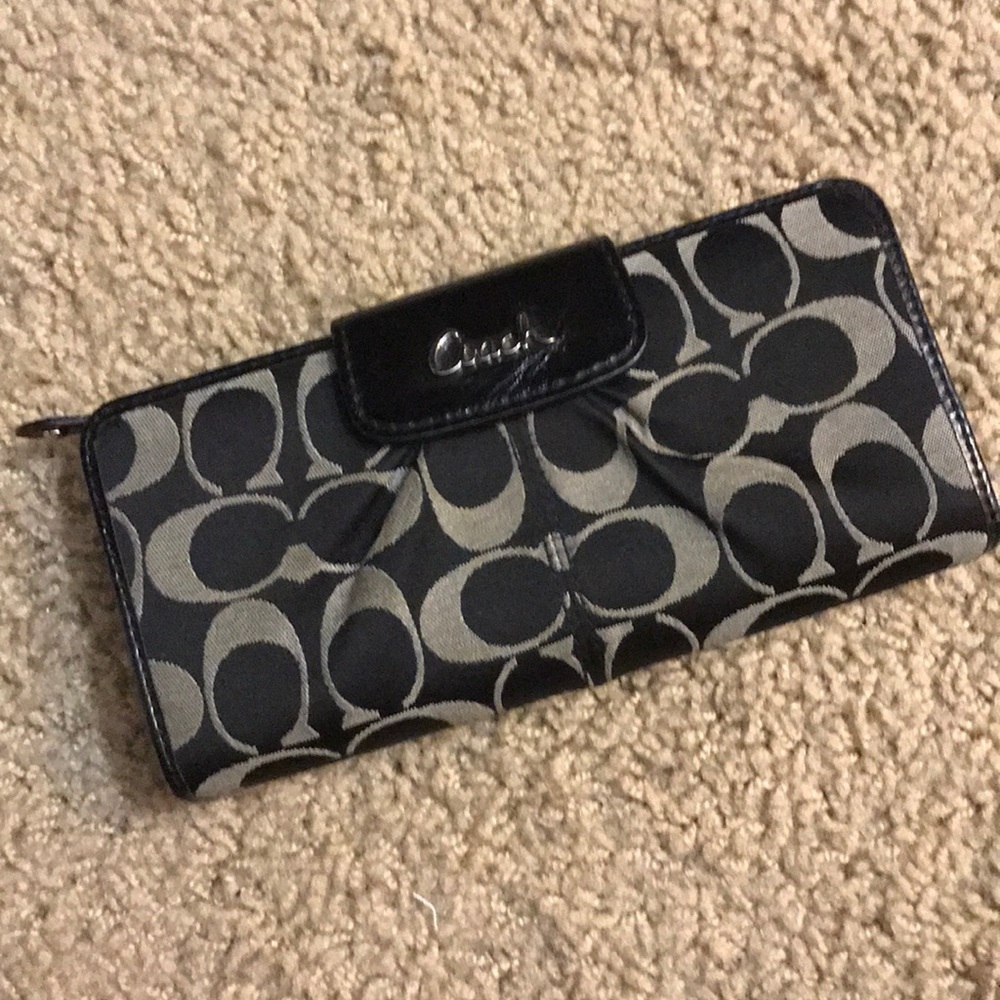Black Coach Logo Wallet